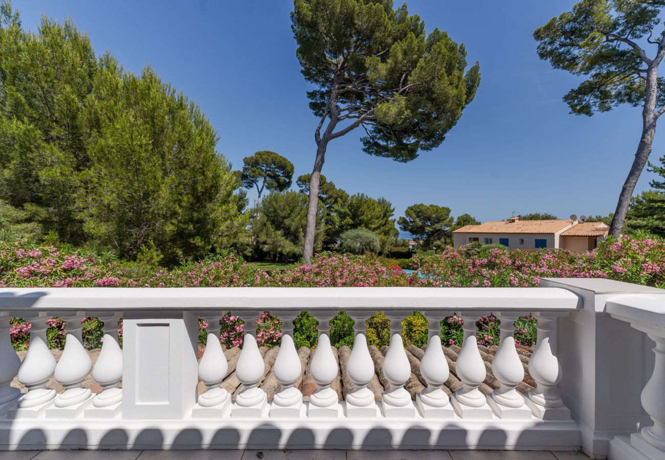Villa à Antibes - VILLA FLORE